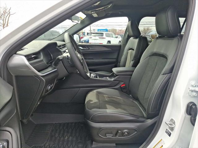 new 2025 Jeep Grand Cherokee L car, priced at $48,645