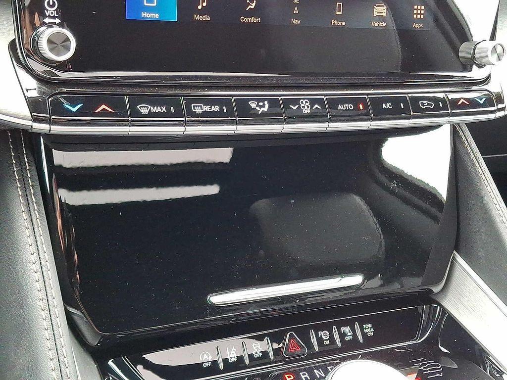 new 2025 Jeep Wagoneer L car, priced at $84,465
