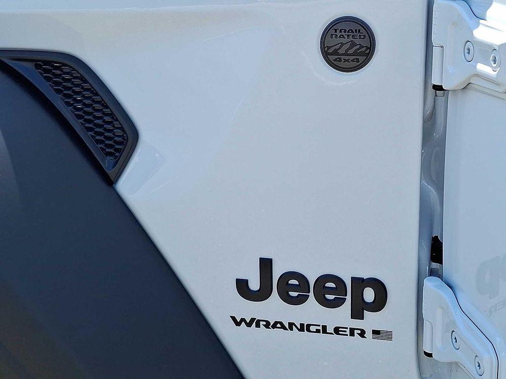 new 2025 Jeep Wrangler car, priced at $56,240