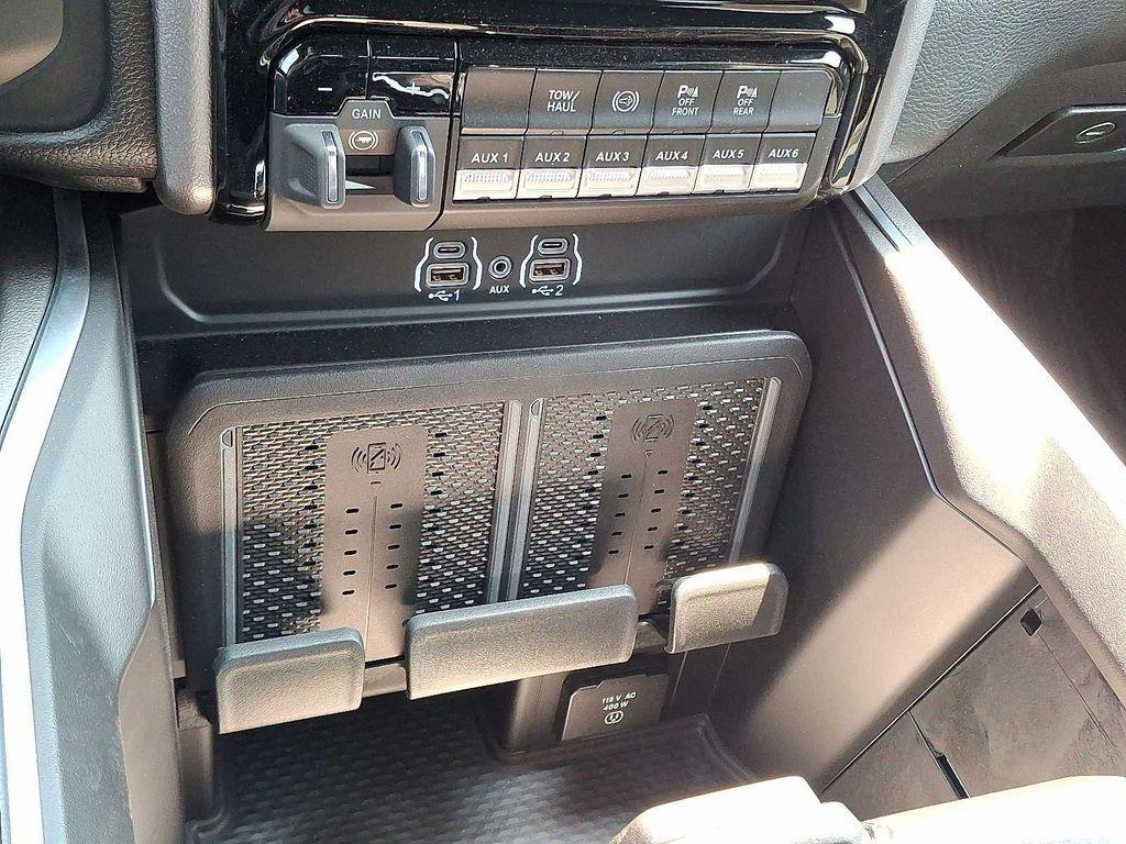 new 2025 Ram 2500 car, priced at $80,190