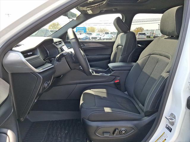 new 2025 Jeep Grand Cherokee L car, priced at $45,835