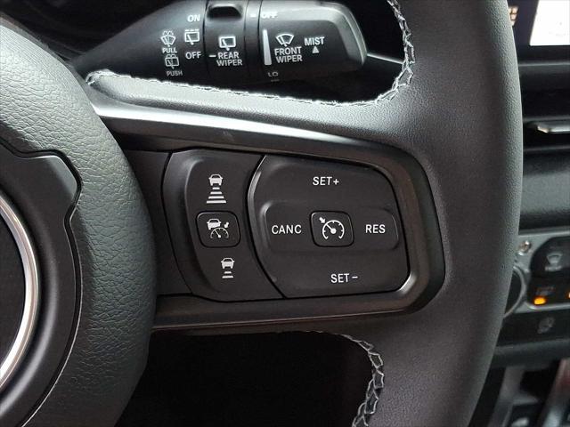 new 2025 Jeep Wrangler car, priced at $48,530