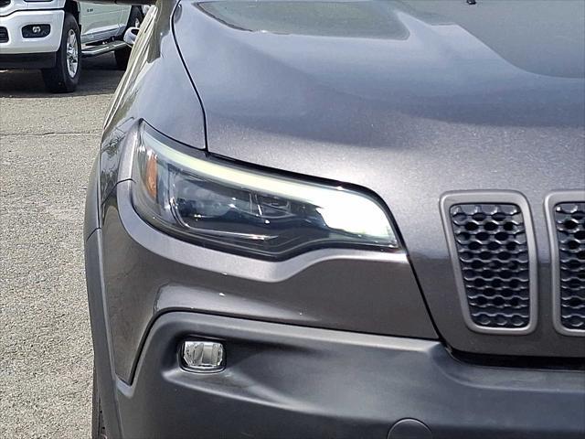used 2022 Jeep Cherokee car, priced at $25,358