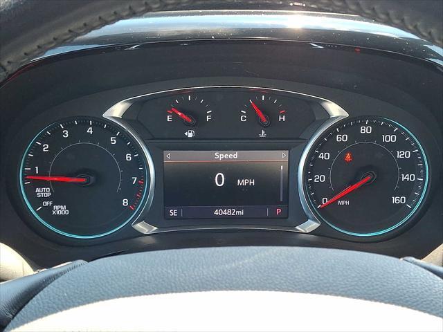 used 2022 Chevrolet Traverse car, priced at $30,015