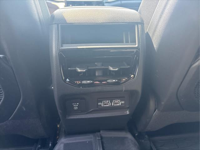 used 2025 Jeep Grand Cherokee car, priced at $45,107