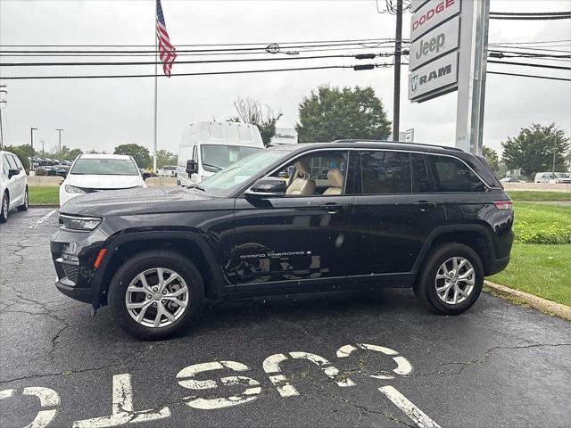 used 2022 Jeep Grand Cherokee car, priced at $31,695