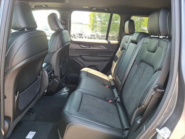 new 2025 Jeep Grand Cherokee car, priced at $46,730