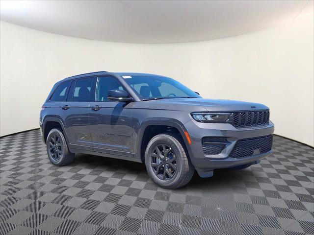 new 2025 Jeep Grand Cherokee car, priced at $46,730