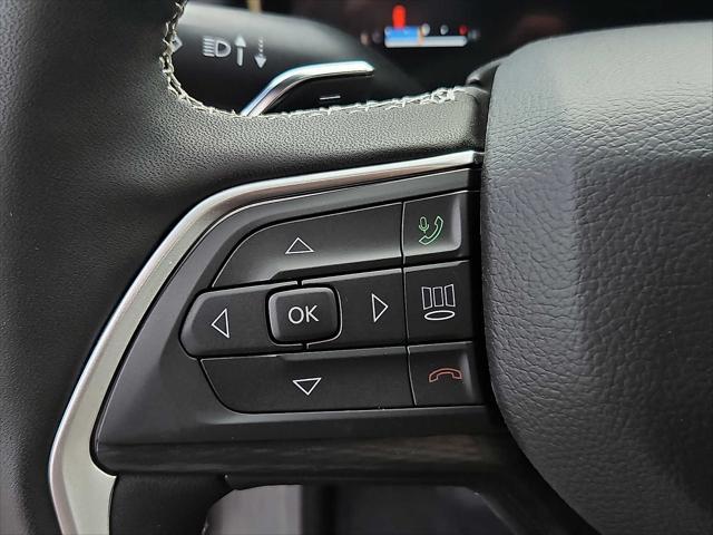 new 2025 Jeep Grand Cherokee car, priced at $46,135