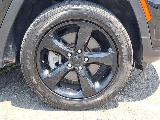 used 2023 Jeep Grand Cherokee L car, priced at $32,995