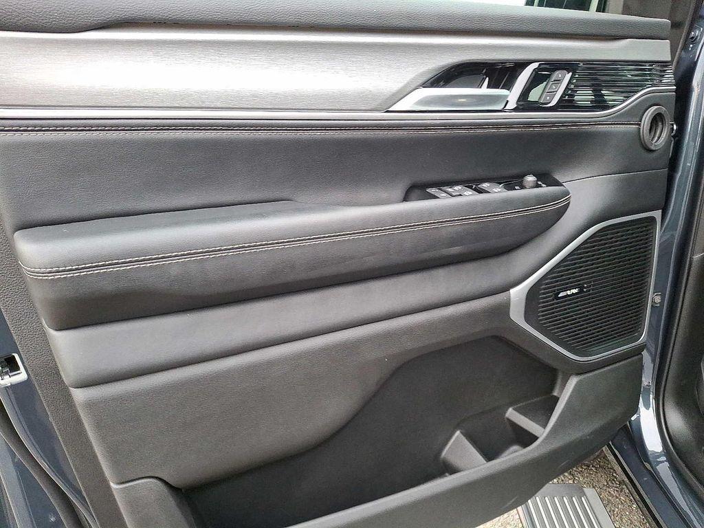 new 2025 Jeep Wagoneer L car, priced at $81,220