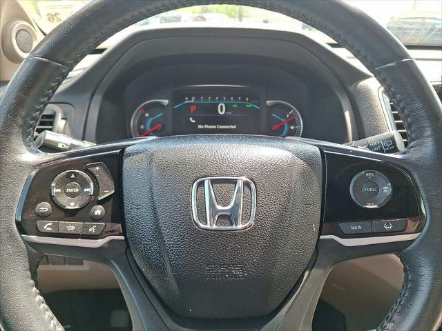used 2022 Honda Pilot car, priced at $26,795