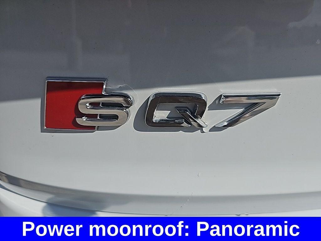 used 2022 Audi SQ7 car, priced at $54,800