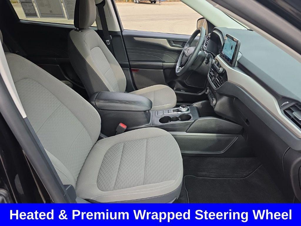 used 2022 Ford Escape car, priced at $22,500