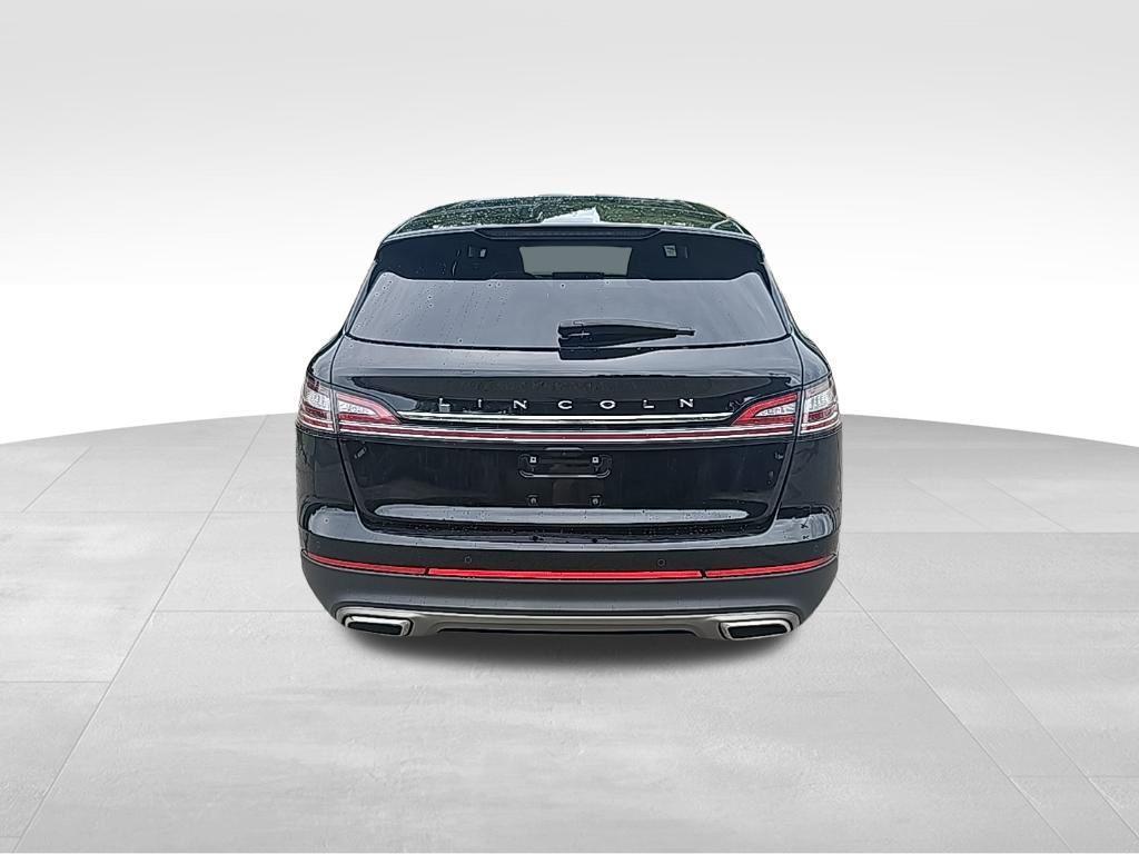 used 2022 Lincoln Nautilus car, priced at $35,499