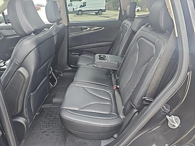 used 2022 Lincoln Nautilus car, priced at $38,750