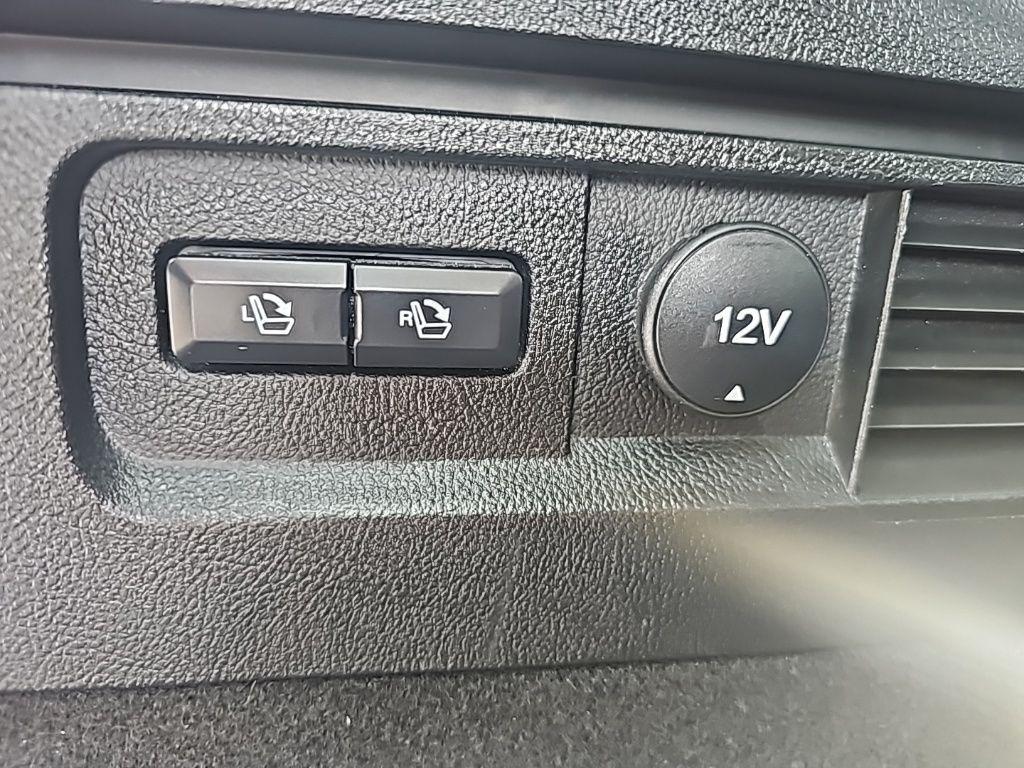 used 2022 Lincoln Nautilus car, priced at $35,499