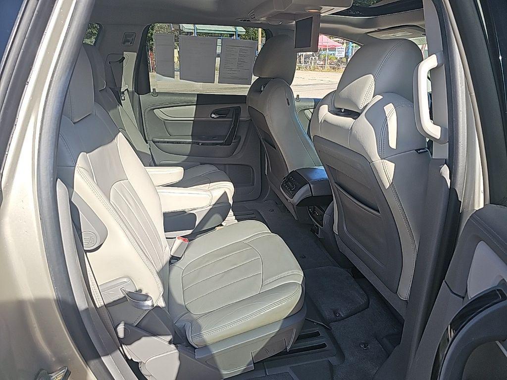 used 2014 Chevrolet Traverse car, priced at $11,999