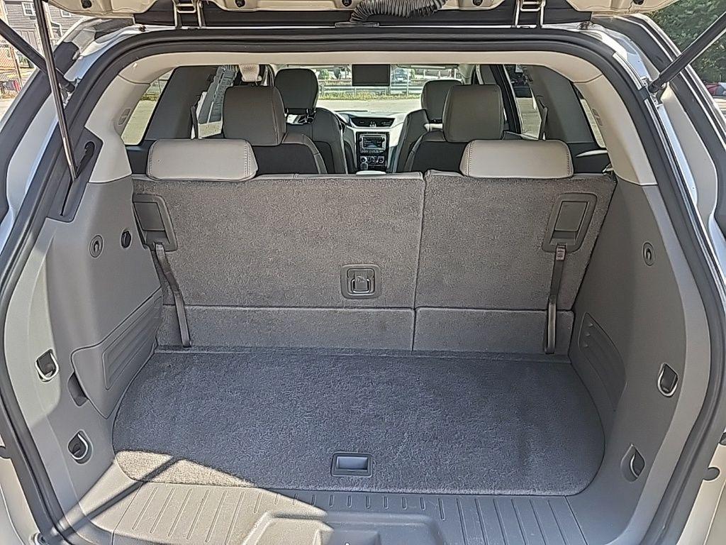 used 2014 Chevrolet Traverse car, priced at $11,999
