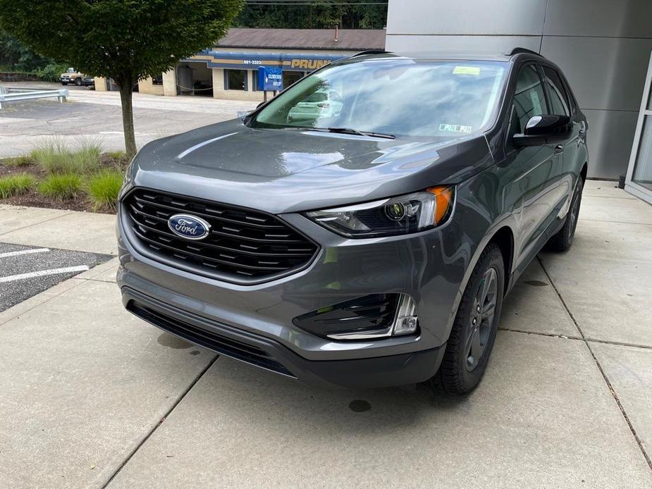 new 2024 Ford Edge car, priced at $42,405