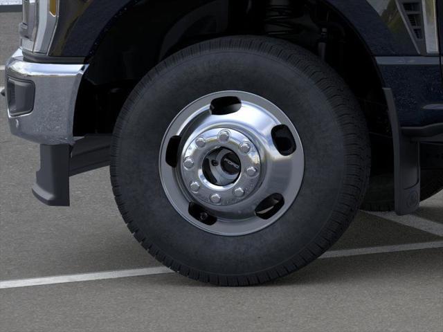 new 2025 Ford F-350 car, priced at $87,920