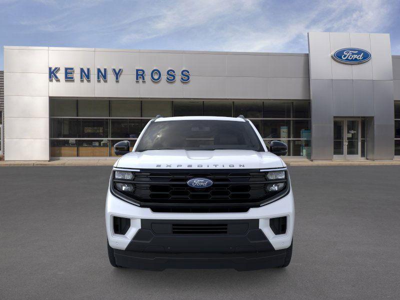 new 2025 Ford Expedition car, priced at $70,665