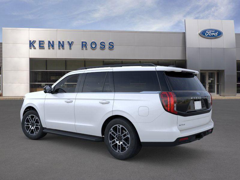 new 2025 Ford Expedition car, priced at $70,665