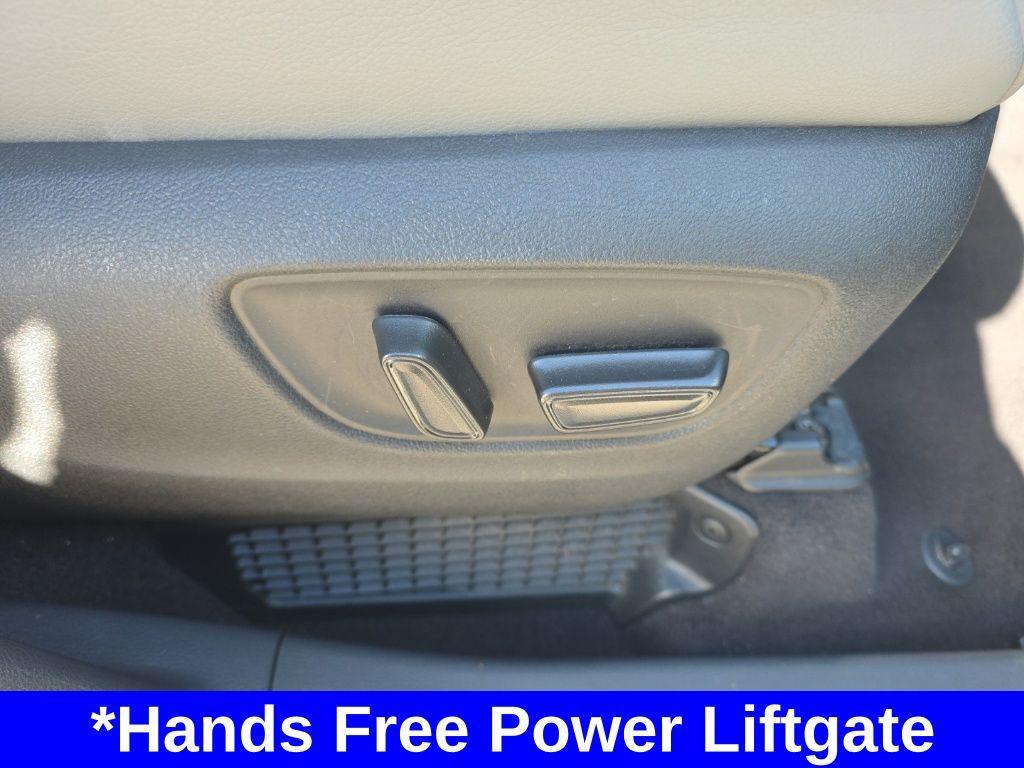 used 2024 Toyota Sienna car, priced at $40,999