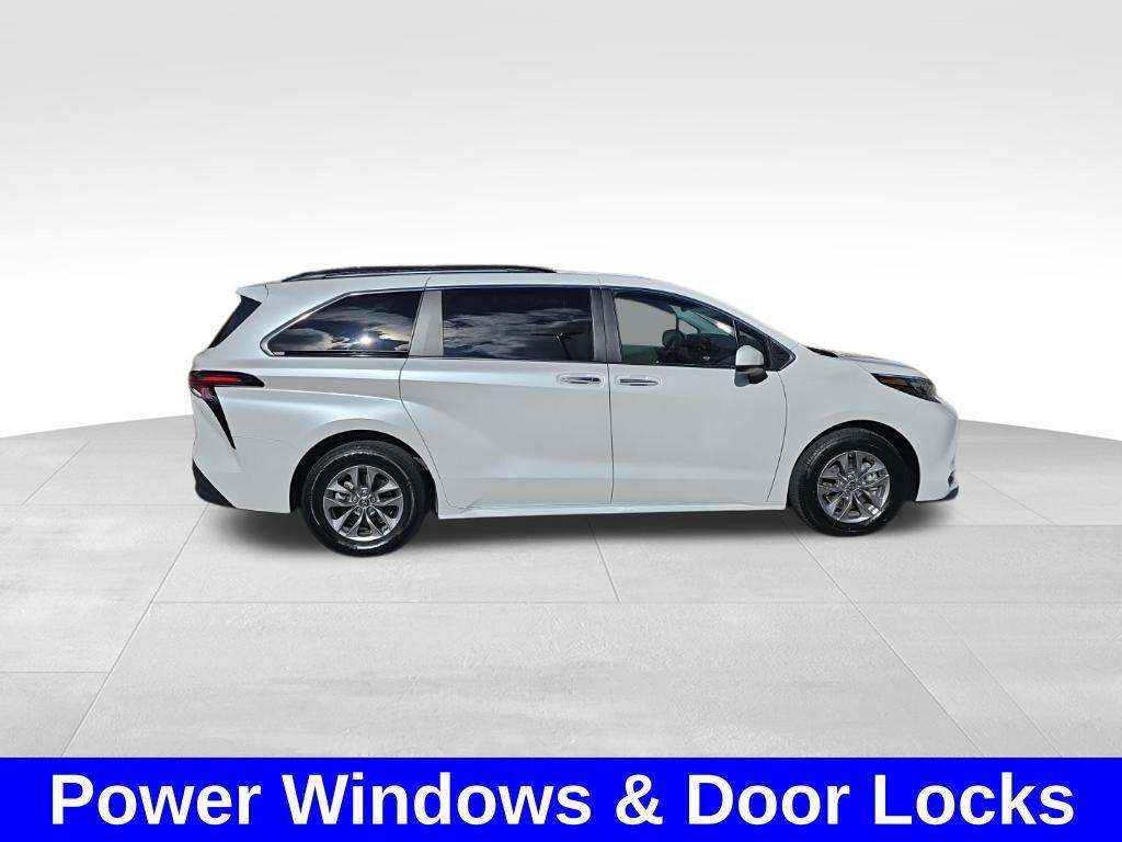 used 2024 Toyota Sienna car, priced at $40,999