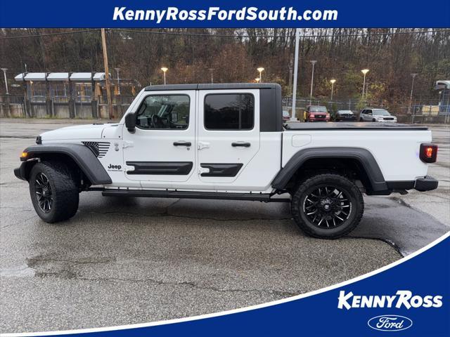 used 2020 Jeep Gladiator car