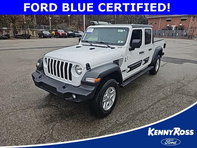 used 2020 Jeep Gladiator car, priced at $27,998