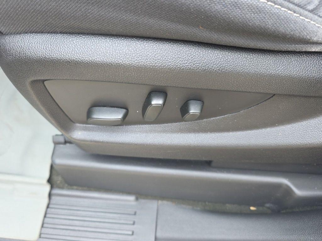 used 2017 GMC Yukon car, priced at $19,995