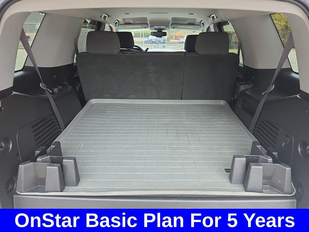 used 2017 GMC Yukon car, priced at $19,995