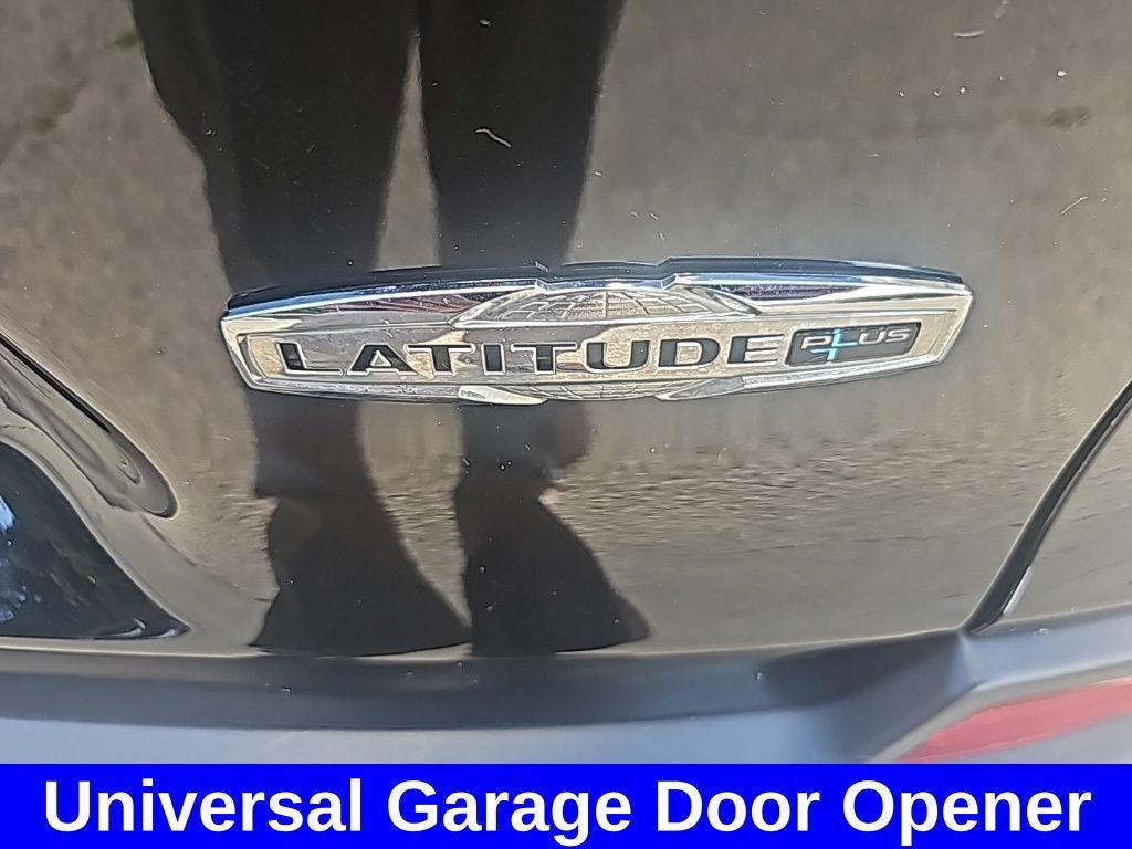 used 2019 Jeep Cherokee car, priced at $16,769