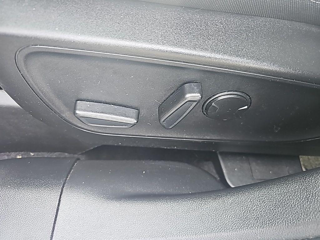 used 2022 Ford Escape car, priced at $22,700