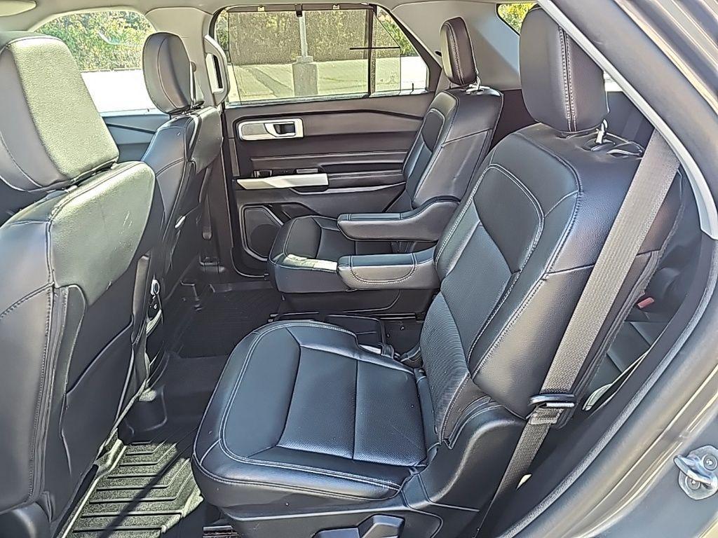 used 2021 Ford Explorer car, priced at $25,495