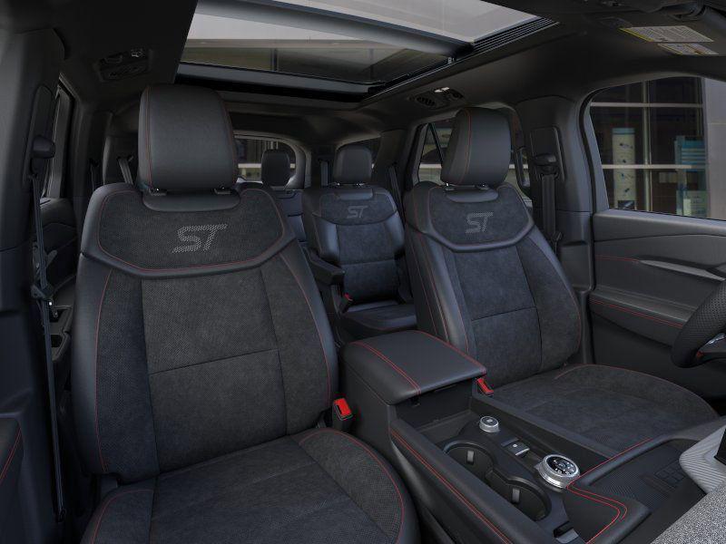 new 2025 Ford Explorer car, priced at $59,670