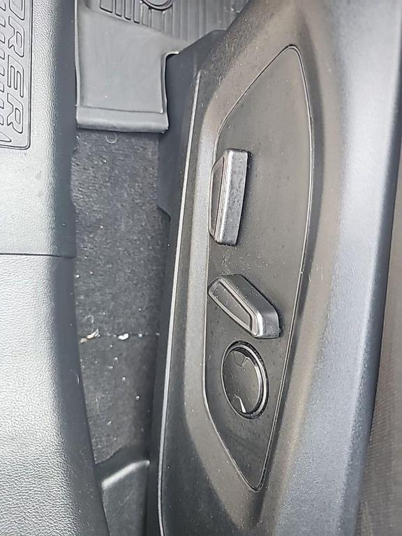 used 2023 Ford Explorer car, priced at $31,499