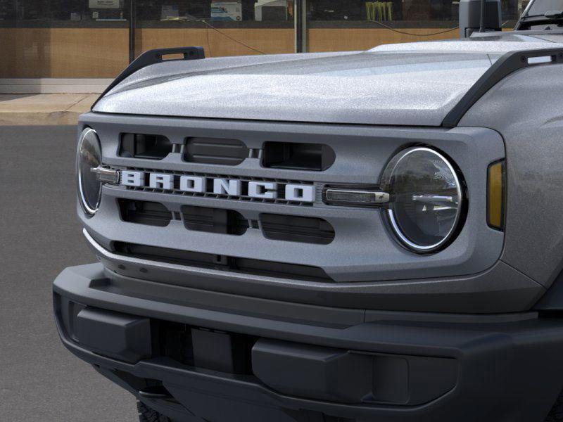 new 2025 Ford Bronco car, priced at $43,260