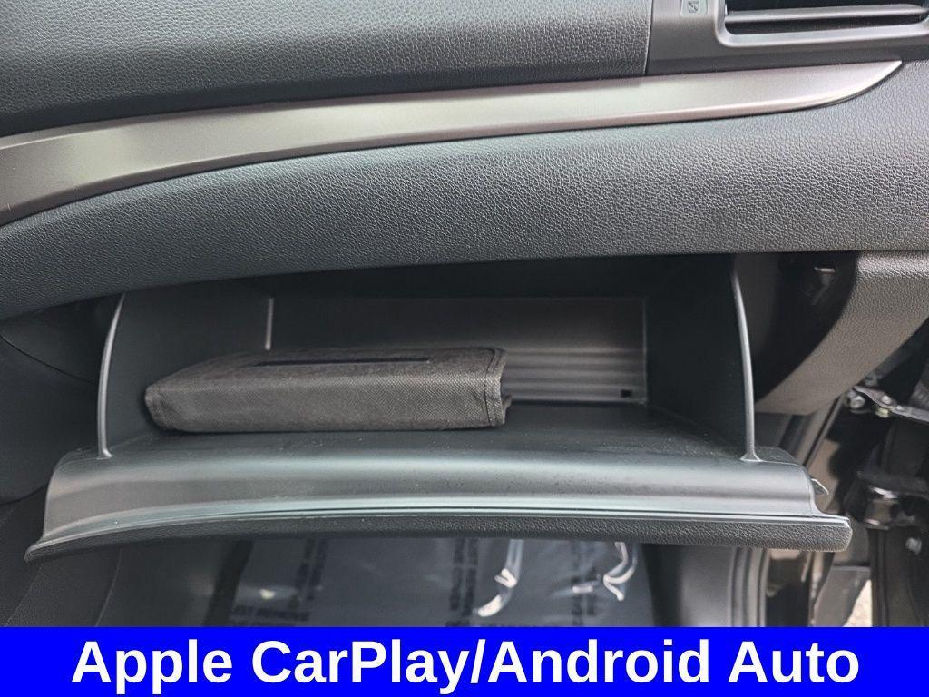 used 2022 Honda Pilot car, priced at $29,998