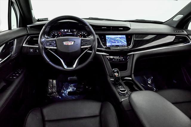 used 2020 Cadillac XT6 car, priced at $24,444