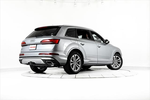 new 2025 Audi Q7 car, priced at $82,450