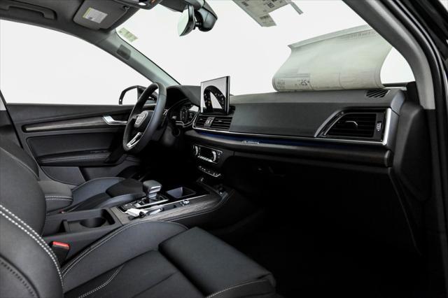 new 2025 Audi Q5 car, priced at $58,175