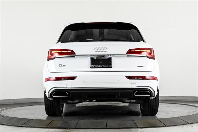 new 2025 Audi Q5 car, priced at $61,880