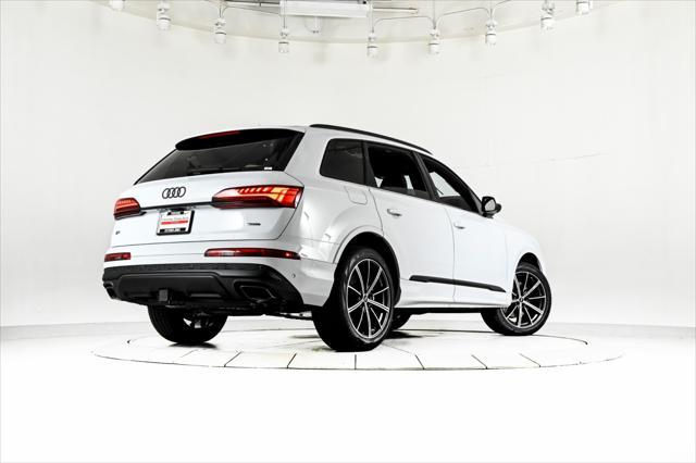 new 2025 Audi Q7 car, priced at $72,540