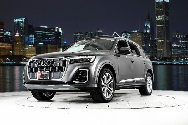 new 2025 Audi Q7 car, priced at $75,925