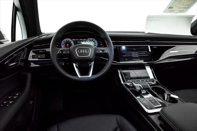 new 2025 Audi Q7 car, priced at $71,800