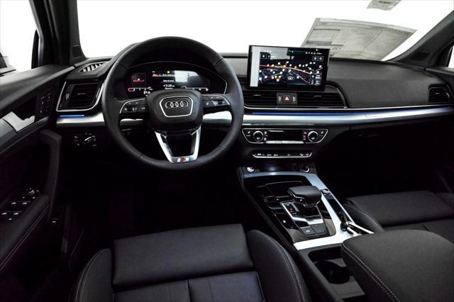 new 2025 Audi Q5 car, priced at $59,340