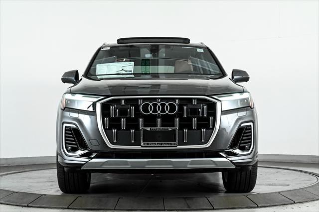 new 2025 Audi Q7 car, priced at $75,745