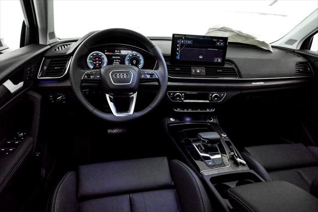 new 2025 Audi Q5 car, priced at $66,985